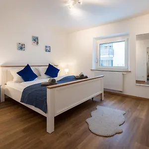 beachstyle-kitchen-kingbed-parking-netflix.com-bavaria.com/